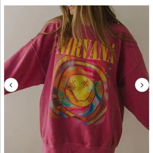 Nirvana pink crewneck